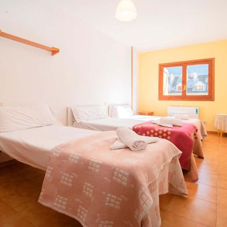 Apartamentos Villanua 3000 Екстериор снимка