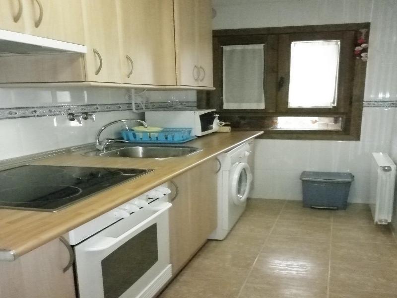 Apartamentos Villanua 3000 Екстериор снимка