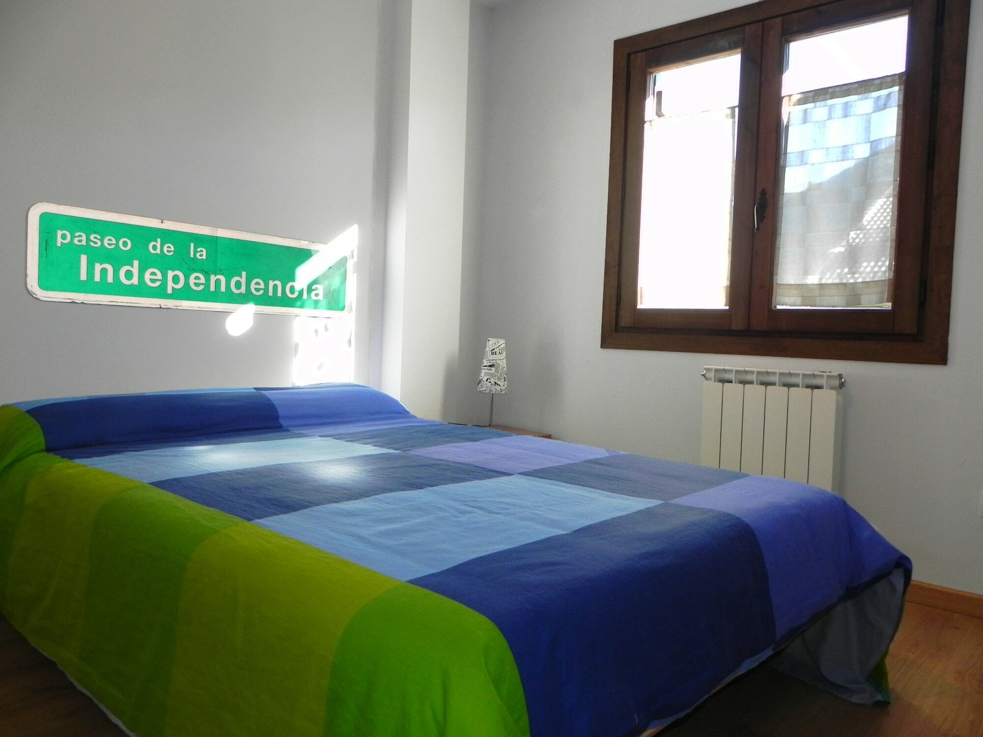Apartamentos Villanua 3000 Екстериор снимка